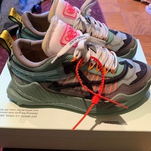 OFF WHITE ODSY 100 BABY BLUE